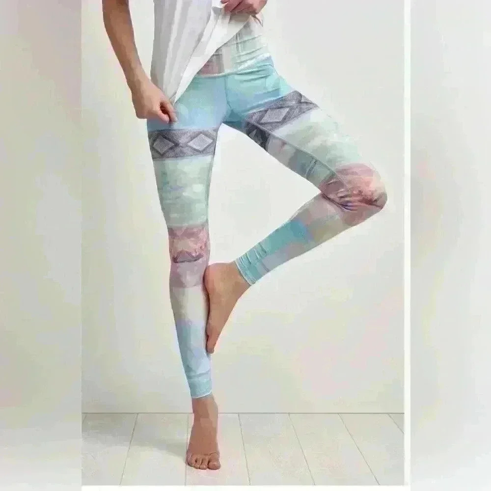Teeki  Tarot Magick Hot Pant size xs